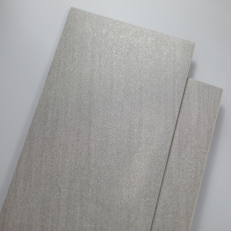 Foshan 300*600mm πορσελάνης αγροτική ολίσθηση χρώματος κεραμιδιών σκούρο γκρι μη για το εγχώριο ξενοδοχείο