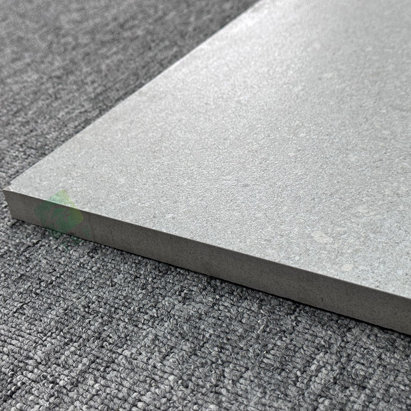 Pavers κήπων μη ολίσθησης 600*600mm τραχύ τελειωμένο μεταλλίνη εξωτερικό πάτωμα πορσελάνης κεραμιδιών