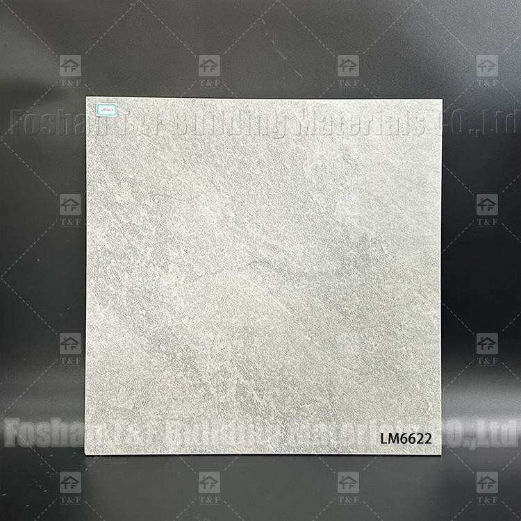 Κεραμικά πλακάκια 60x60mm από γκρι μαρμάρινο για το πάτωμα και το τοίχωμα