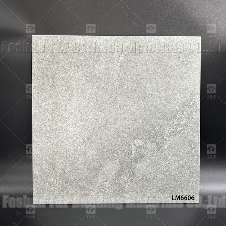 Κεραμικά πλακάκια 60x60mm από γκρι μαρμάρινο για το πάτωμα και το τοίχωμα