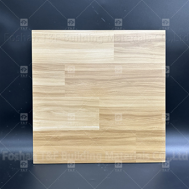 600x600mm Πλήρες Σώμα Ρουστικά Κεραμίδια Γης ξύλινη υφή Μη ολισθητικά Κεραμίδια Πορσελάνης