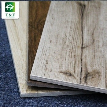 Βερνικωμένη ξύλινη ολίσθηση 200x1000mm κεραμικών κεραμιδιών σιταριού μη Browns/χρώμα μαυρισμάτων